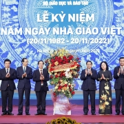 Thủ tướng Phạm Minh Chính dự Lễ kỷ niệm 40 năm Ngày Nhà giáo Việt Nam