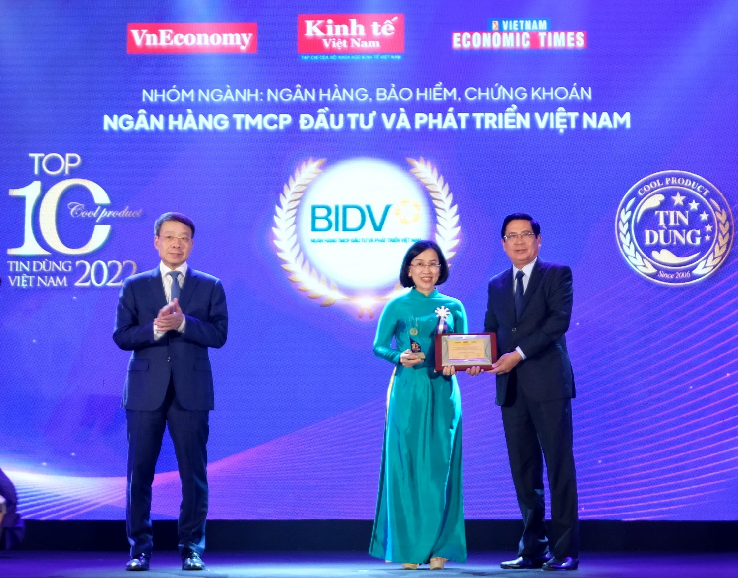 Hai sản phẩm của BIDV nhận giải thưởng Tin Dùng Việt Nam 2022