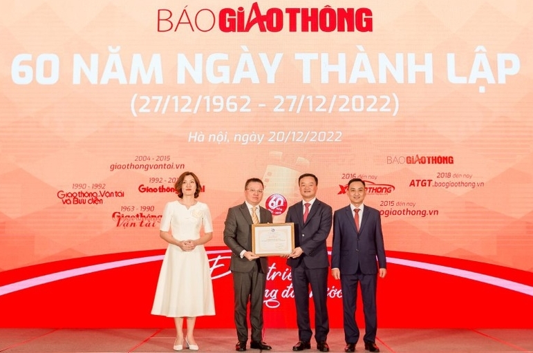 Báo Giao thông - 60 năm nỗ lực không ngừng cùng sự phát triển của đất nước