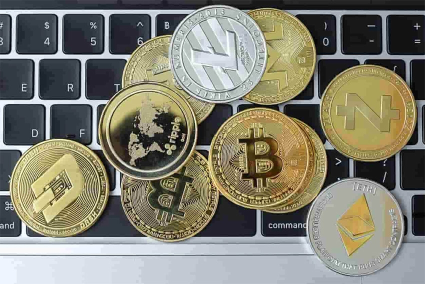 Bitcoin đối mặt với áp lực bán tháo