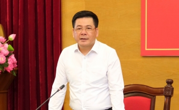 Bộ trưởng Bộ Công Thương Nguyễn Hồng Diên hiến kế cho Vĩnh Phúc lấy lại đà tăng trưởng