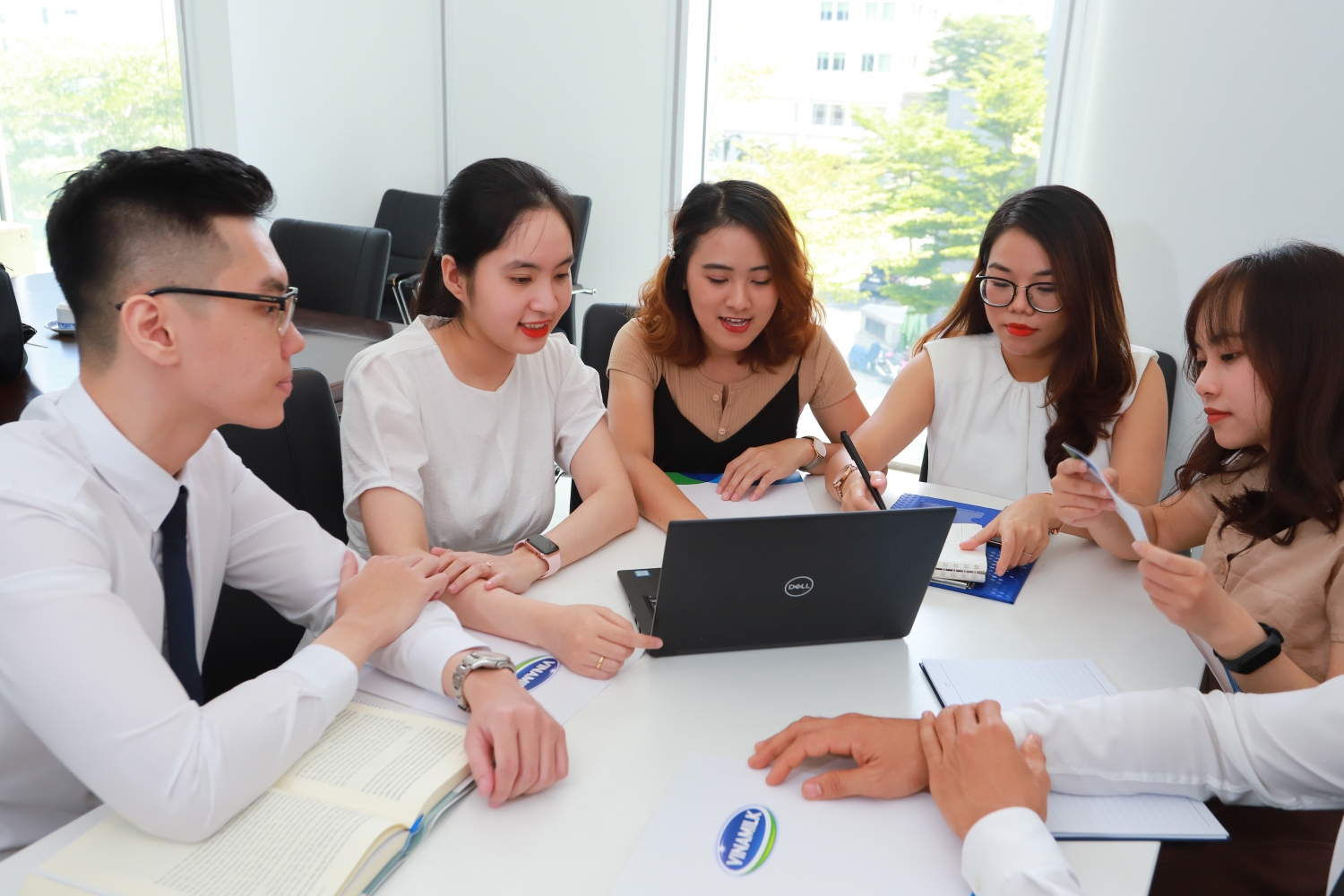 Vinamilk dẫn đầu Top 100 Nhà tuyển dụng được yêu thích nhất năm 2022 của CareerBuilder