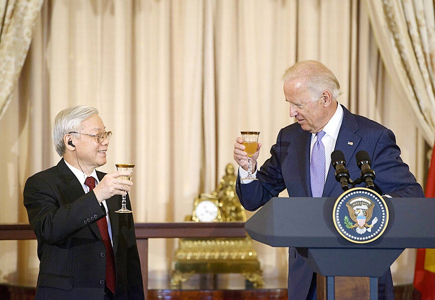 Tổng thống Mỹ Joe Biden thăm Việt Nam: Chuyến thăm tạo đà cho tương lai - 1