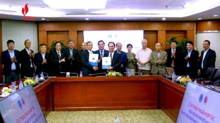 [PetroTimesTV] Hội Dầu khí Việt Nam và Hội Công nghệ Khoan – Khai thác Việt Nam ký thỏa thuận hợp tác