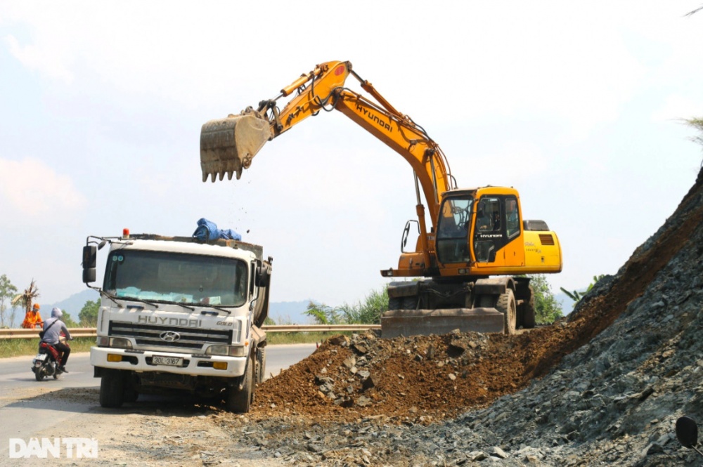 Đại công trường trên dốc Cun 