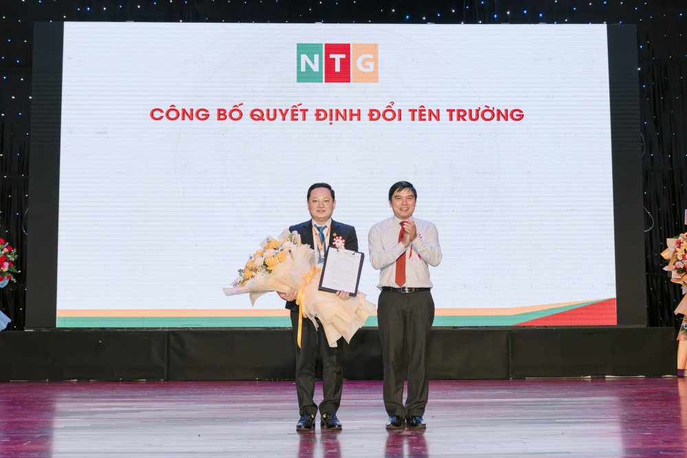 Đổi tên trường và bổ nhiệm nhiều chức danh lãnh đạo tại Trường Cao đẳng Công nghệ - Ngoại thương