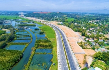 Tin bất động sản ngày 27/11: Quảng Ngãi phê duyệt nhà đầu tư thực hiện dự án khu đô thị 7.100 tỷ đồng
