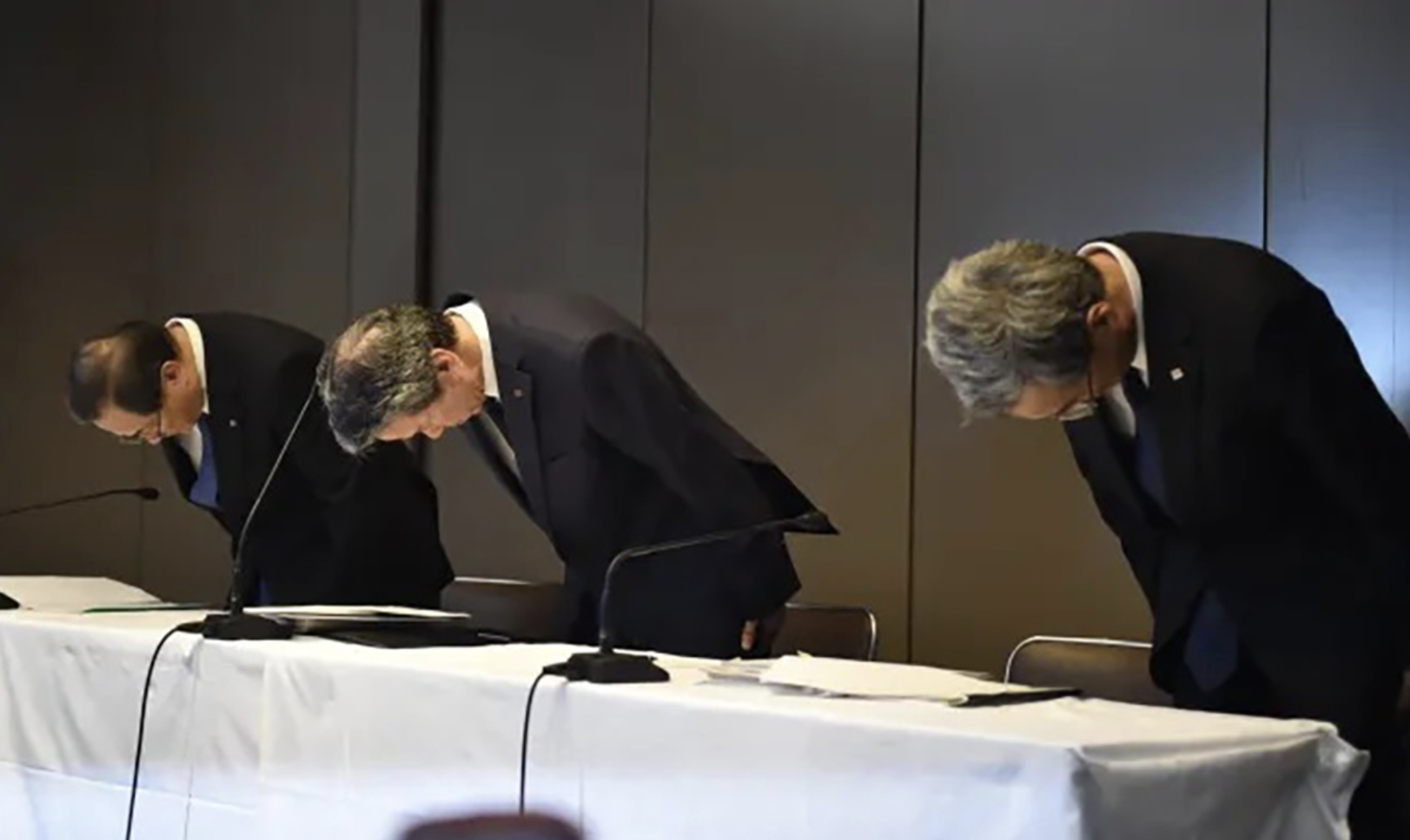 Toshiba hủy niêm yết, bán mình: Đoạn kết hay chương mới của tượng đài? - 2