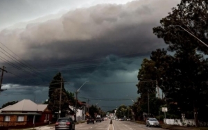 Úc: Hàng trăm hộ gia đình bị mất điện do bão
