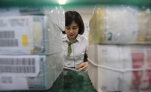 Kinh tế Việt Nam 2024: Tỷ giá khó biến động, lãi vay cần giảm sâu