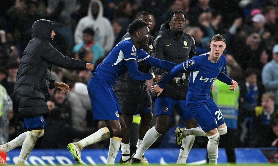 Man Utd thua trong trận cầu 7 bàn thắng với Chelsea
