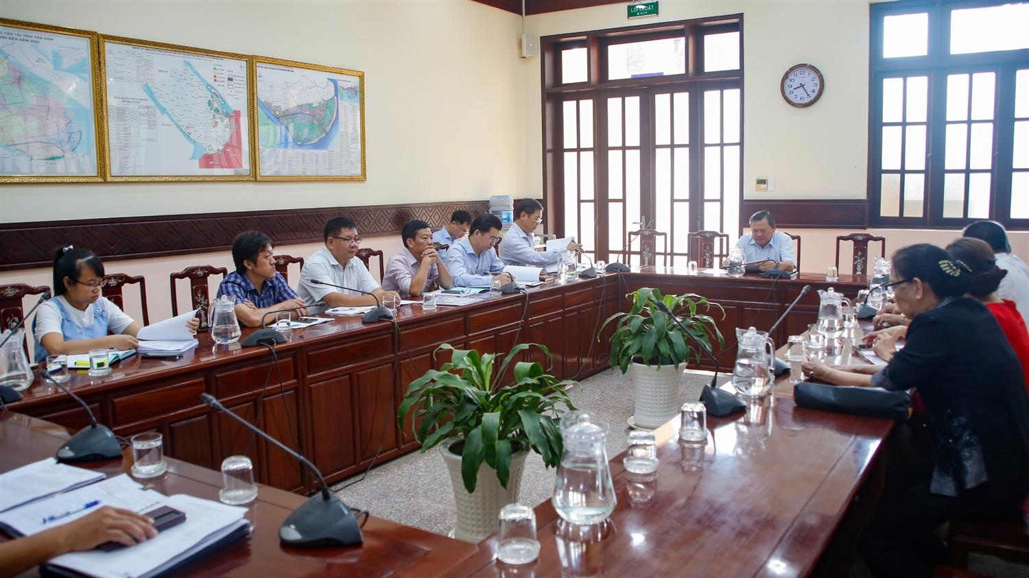 Phó Chủ tịch UBND tỉnh Nguyễn Trung Hoàng có buổi làm việc với Công ty cổ phần điện rác INTEC Trà Vinh để nghe đề xuất đầu tư xây dựng nhà máy điện rác tại Trà Vinh.