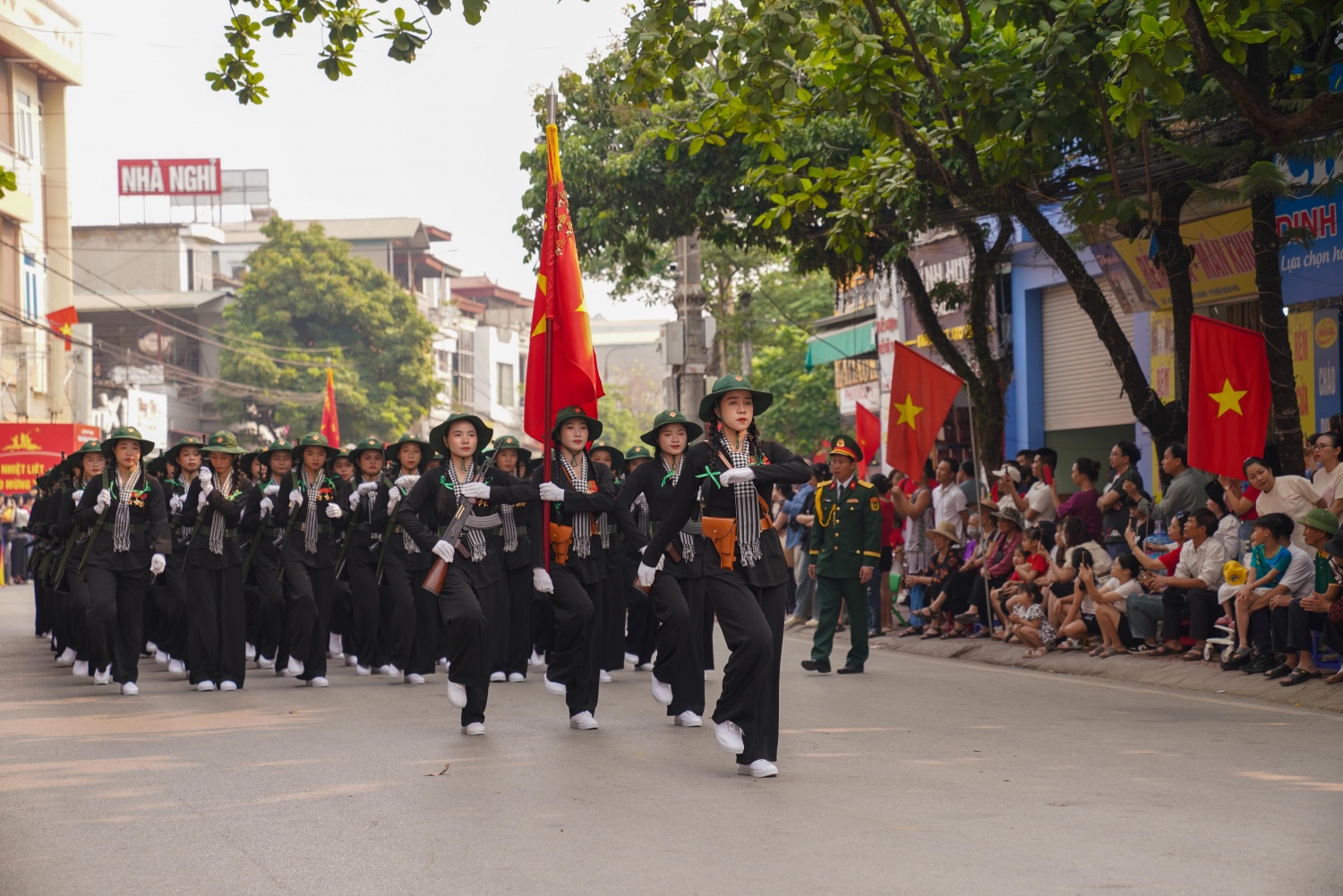 Điện Biên tưng bừng trong những ngày kỷ niệm lịch sử