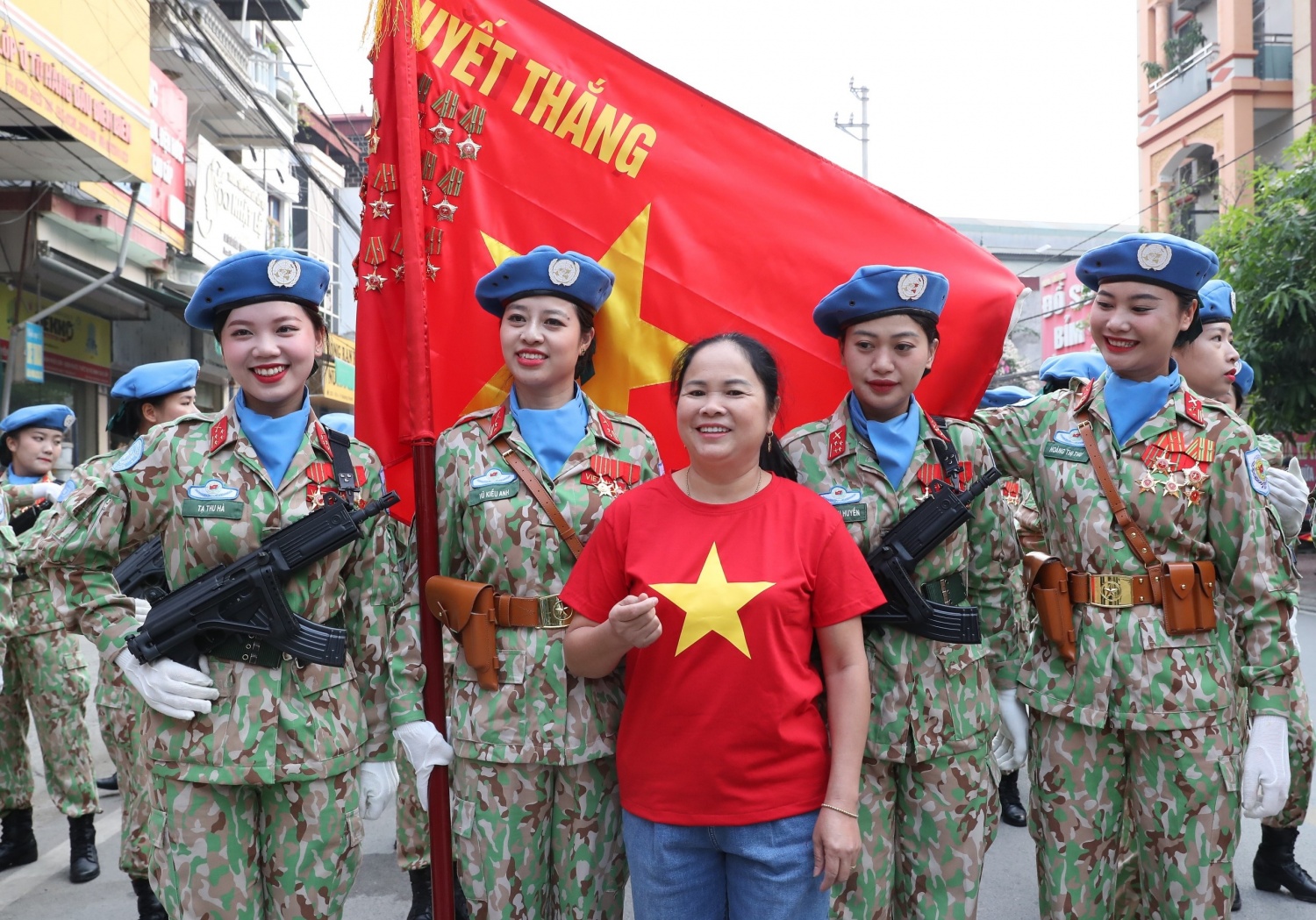 Điện Biên tưng bừng trong những ngày kỷ niệm lịch sử