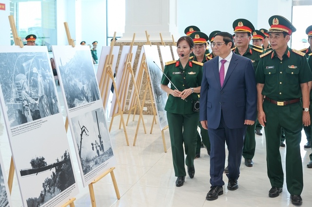 Thủ tướng Phạm Minh Chính thăm, làm việc với Binh đoàn 12-Tổng Công ty Xây dựng Trường Sơn