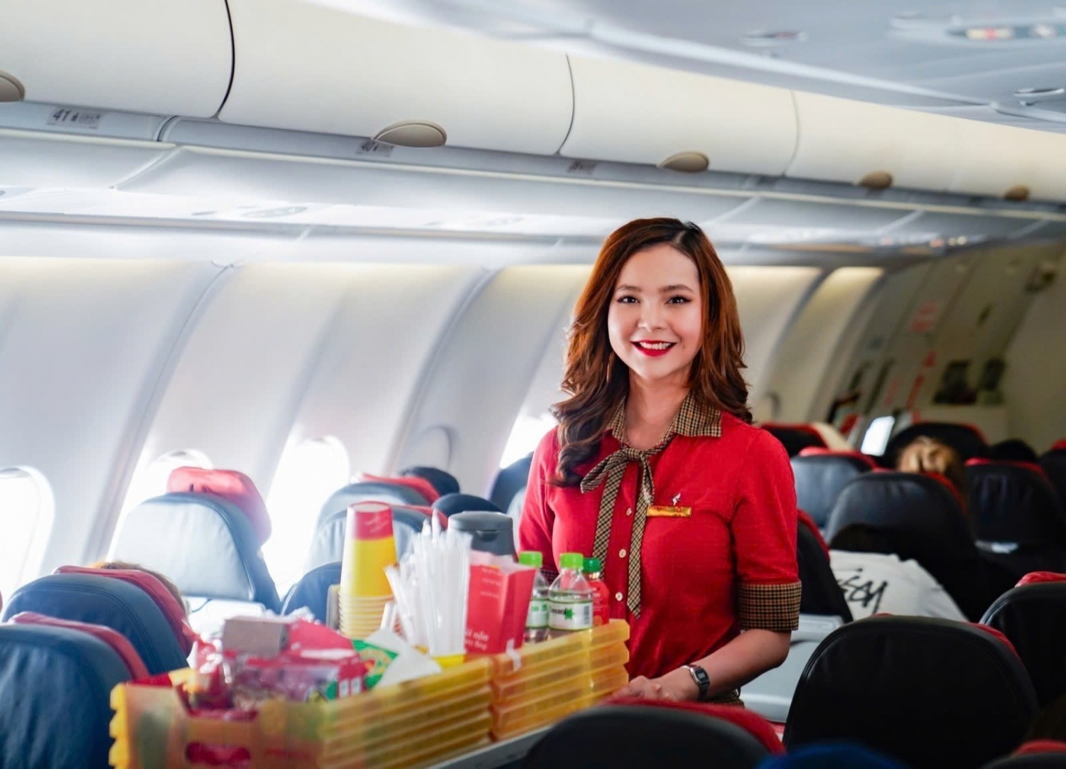 Trọn gói tiện ích, bay khắp thế giới cùng vé Vietjet Deluxe với ưu đãi lên đến 50%