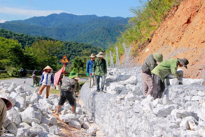 Kinh nghiệm phòng chống lũ ống, lũ quét