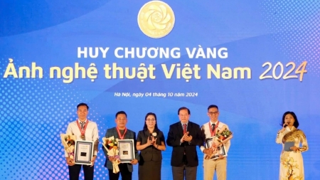 Tác giả Trần Ngọc Thịnh (Vietsovpetro) đoạt Huy chương Vàng cuộc thi ảnh nghệ thuật Việt Nam năm 2024