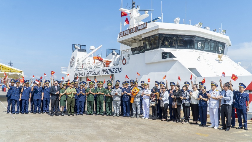 Tàu Cảnh sát biển Indonesia thăm Bà Rịa - Vũng Tàu