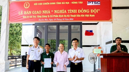 Hội Cựu chiến binh PTSC bàn giao nhà “Nghĩa tình đồng đội”