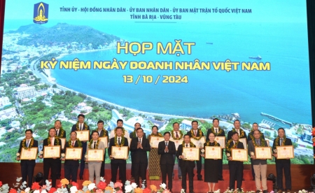 Bà Rịa - Vũng Tàu: Họp mặt kỷ niệm Ngày Doanh nhân Việt Nam