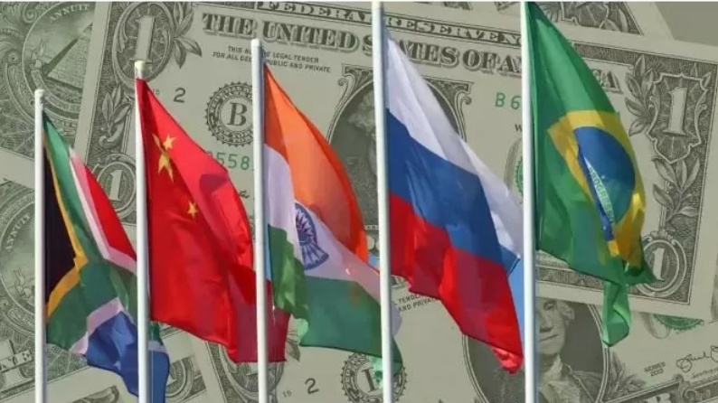 BRICS "nhấn ga" tái thiết tài chính toàn cầu, đẩy nhanh phi USD hóa, SWIFT lung lay, giá vàng lên 150.000 USD/ounce