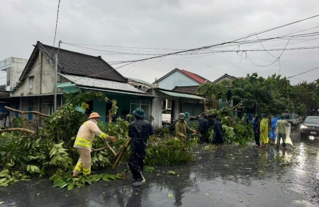 Quảng Nam: Chủ động sơ tán người dân trước diễn biến của bão số 6