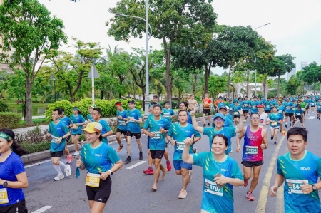 BIDV khởi động Giải chạy mang Tết ấm cho đồng bào nghèo