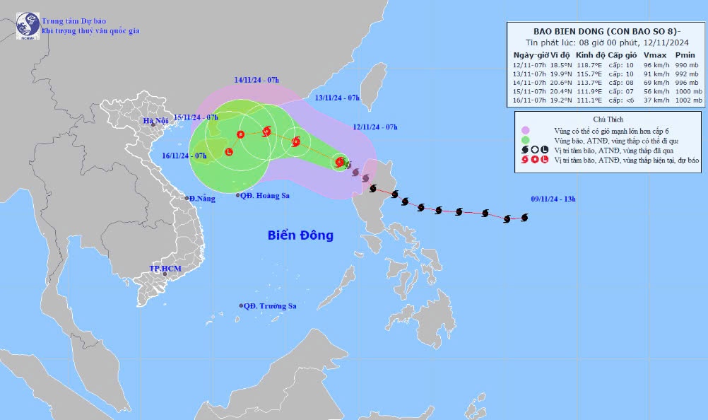 Bão Toraji đổ bộ Biển Đông, miền Trung mưa lớn