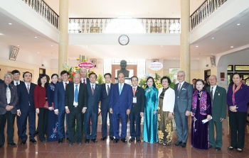 Thủ tướng thăm ĐH Y Hà Nội nhân Ngày Thầy thuốc Việt Nam