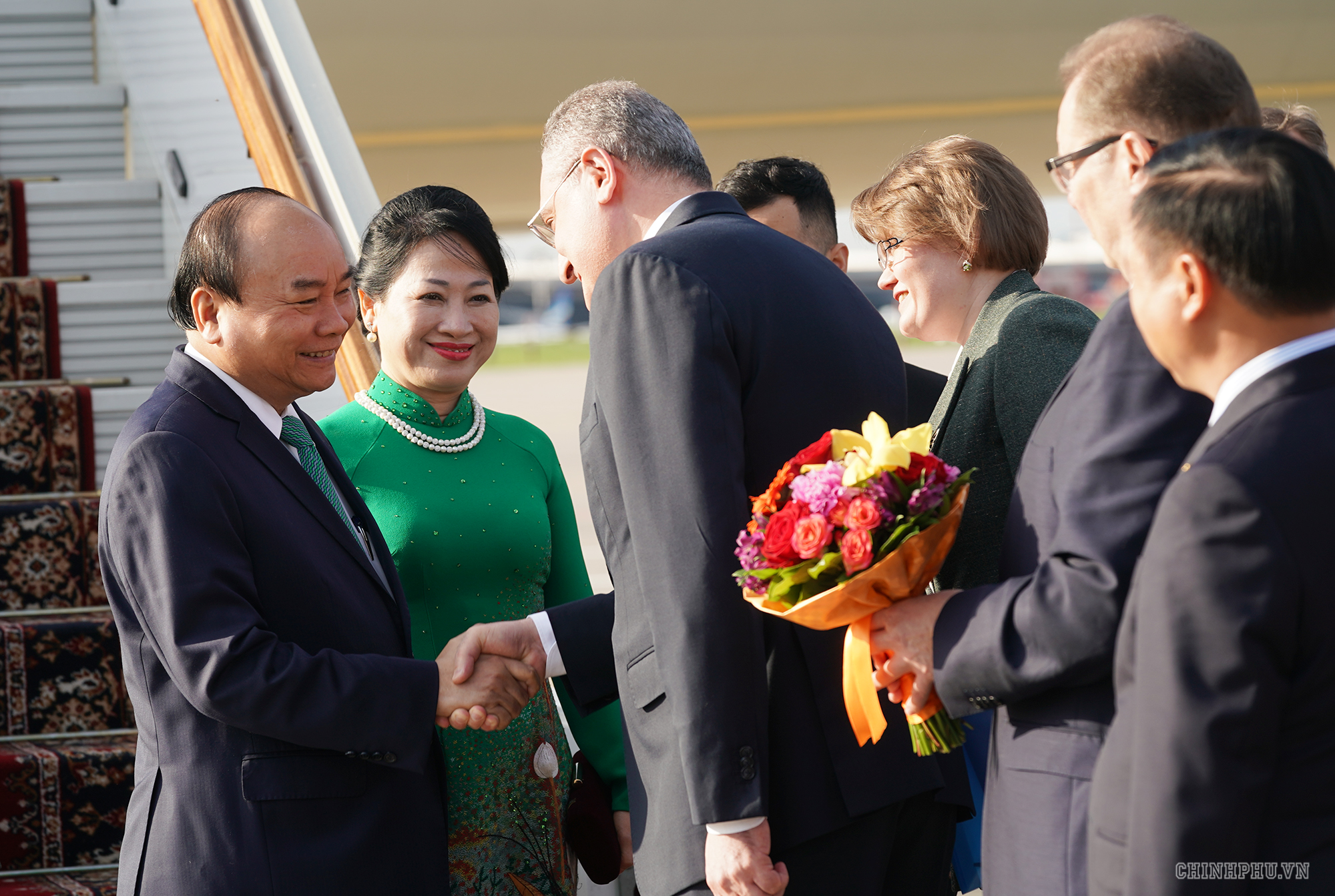 le don chinh thuc thu tuong nguyen xuan phuc tai thu do moscow nga