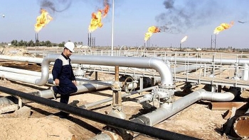 Muốn "giữ giá", OPEC+ vẫn e dè khi tăng sản lượng khai thác dầu mỏ