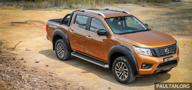 nissan navara them phien ban cao cap vl plus chot gia 29300 usd