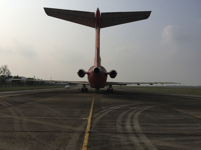 cuc hang khong tiep nhan de nghi doi banh keo lay may bay boeing 727 tai noi bai