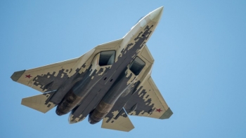 Nga hé lộ về tên lửa mới tích hợp trên “bóng ma bầu trời” Su-57