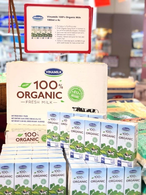 Vì sao sữa tươi Organic của Vinamilk được người tiêu dùng Singapore ưa chuộng?