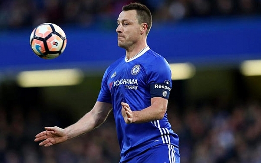 trung ve john terry hoc tieng bo chuan bi cho tuong lai