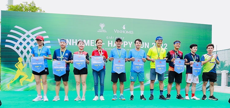 Hơn 3.000 người tham dự giải chạy Vinhomes - Happy run 2022