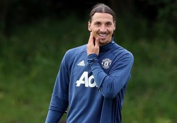 Tiết lộ thời gian chia tay MU của Ibrahimovic