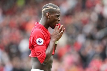 Ibrahimovic lên giọng bênh vực Pogba