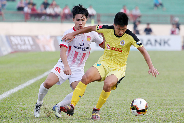 thang luan luu ha noi b nam dinh tru hang v league thanh cong