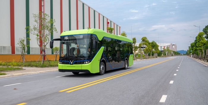 VinBus hợp tác Star Charge phát triển hệ thống trạm sạc xe buýt điện lớn nhất ASEAN