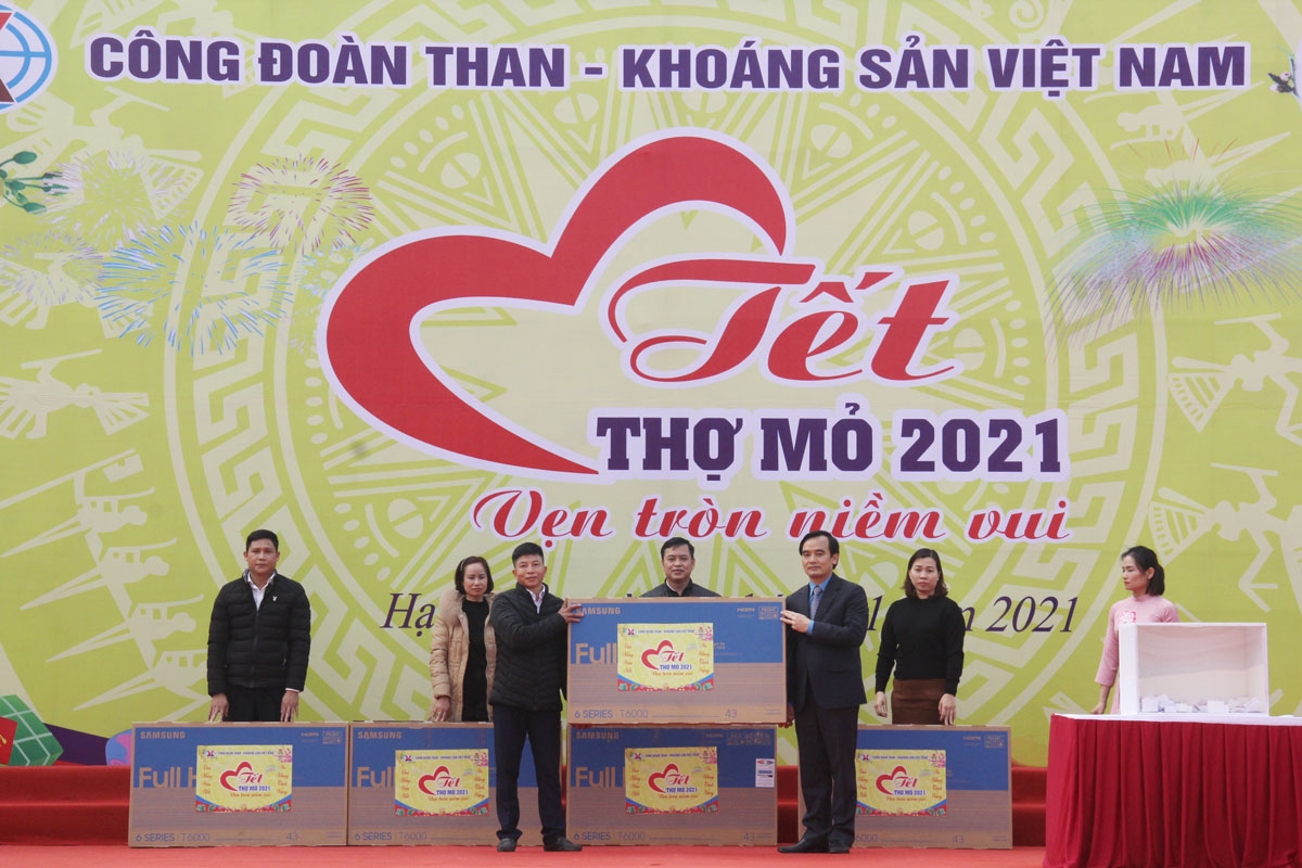 Tết thợ mỏ 2021 trọn một niềm vui