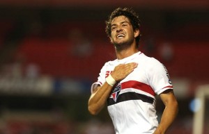 Pato: Man UTD đã cố gắng ký hợp đồng với tôi nhưng bất thành