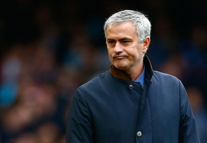 mourinho ga doc tai dang thuong