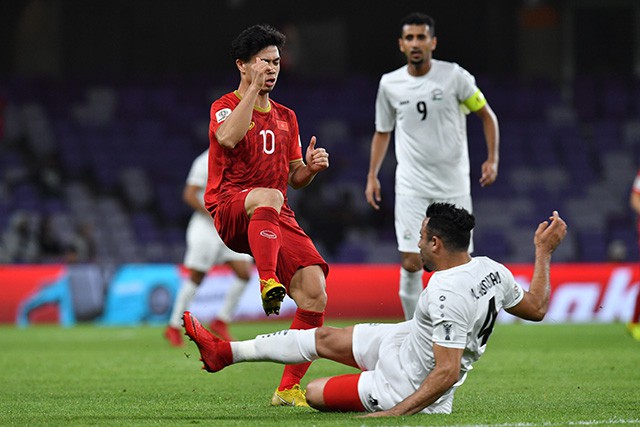 doi tuyen viet nam roi vao nhanh dau tu than o asian cup 2019