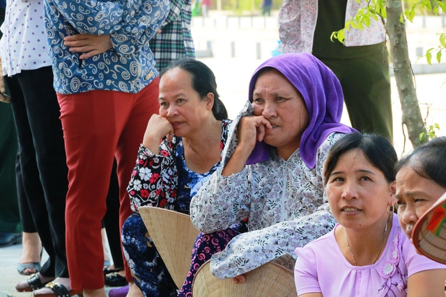 nguoi dan que nha tiec thuong chu tich nuoc tran dai quang