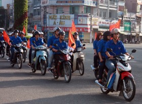 Tuyên truyền tiết kiệm điện 2013: Phong phú và hiệu quả