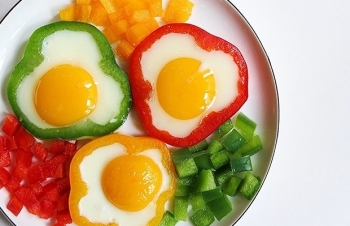 4 thực phẩm khi kết hợp cùng trứng còn tốt hơn cả thuốc bổ