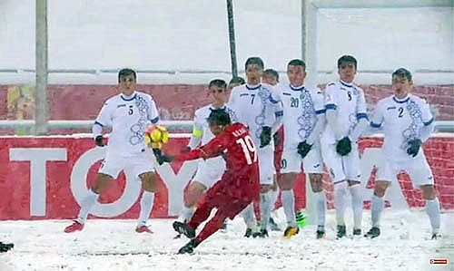 hlv uzbekistan chua quen sieu pham cua quang hai o chung ket u23 chau a